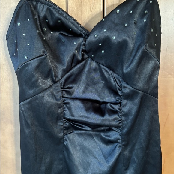 Guess satin black mini dress size 1 - Picture 7 of 7
